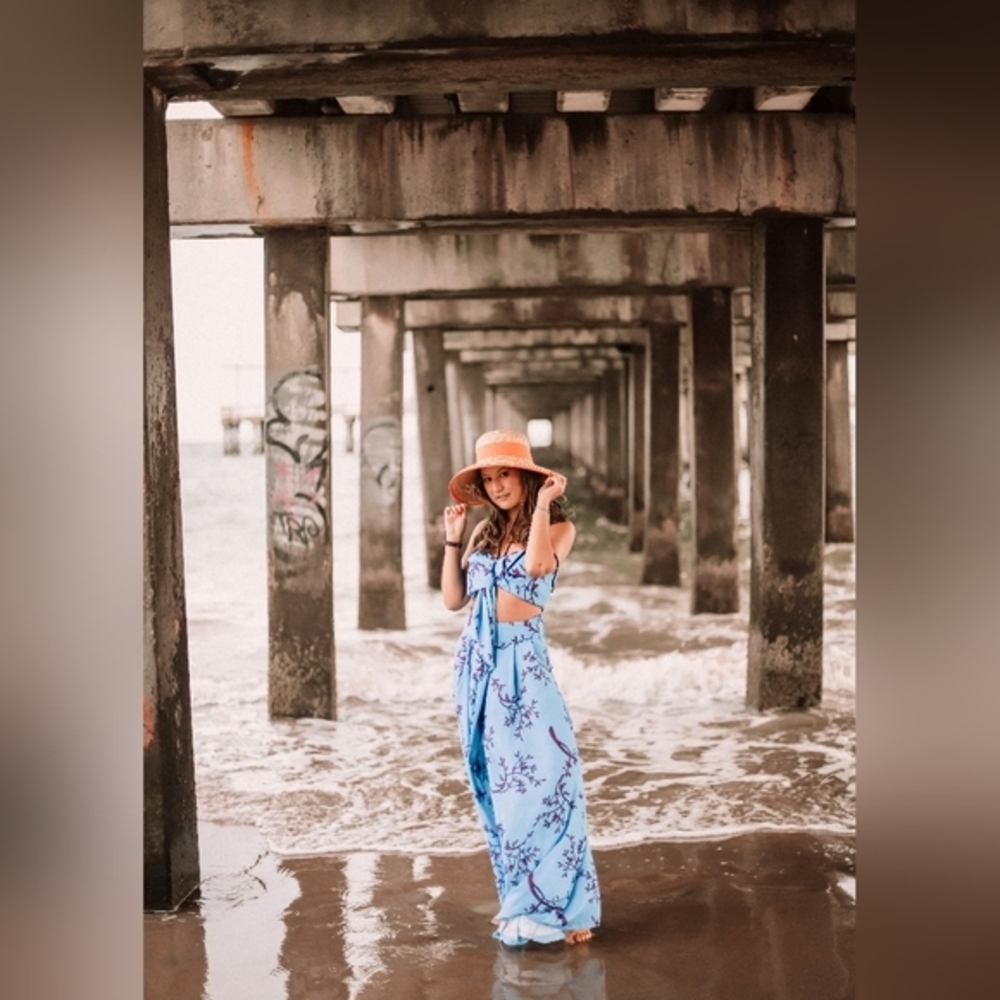 La Plateau blue cropped top and blue flaring pants set size 40 or size 6